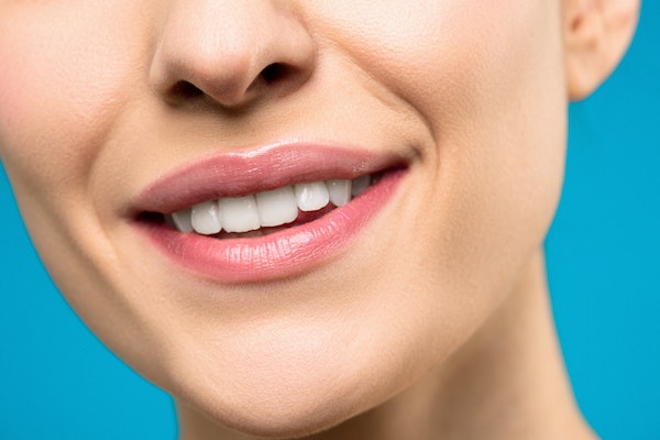 Inilah 3 Cara Mengatasi Bibir Kering, Bibir Sehat Cantik Terawat